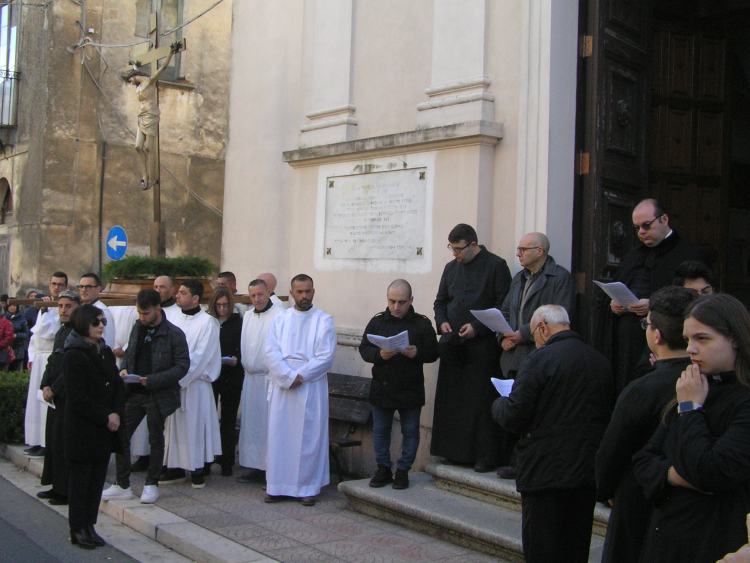 Processione Penitenziale della Croce Settimana Santa Cittanova