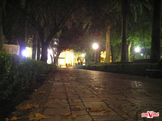 Giardini pubblici: viale