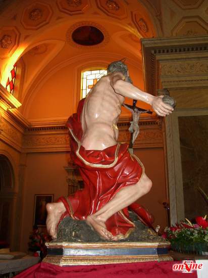 La statua del Santo